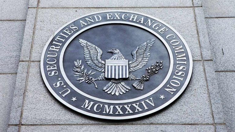 SEC Expected to Approve ‘a Handful’ of Spot Bitcoin ETFs on Wednesday, Report